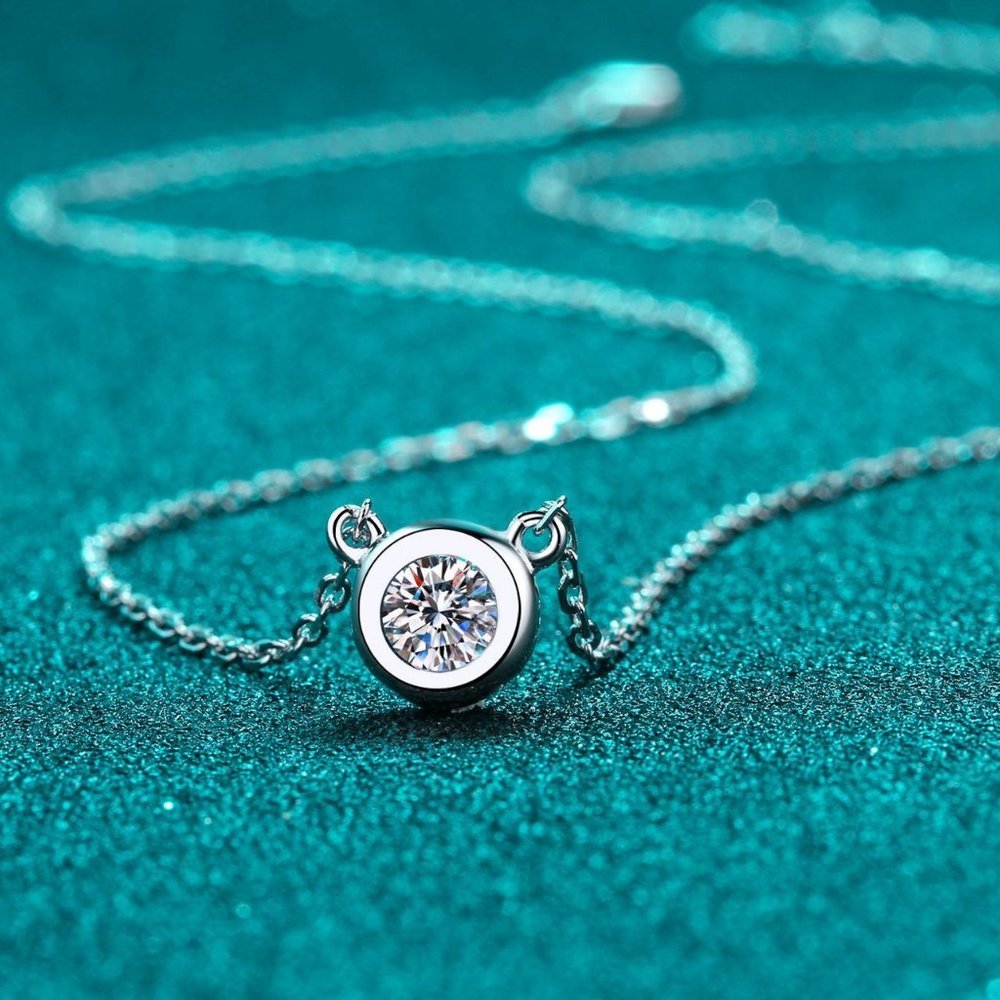 Certified 1ct. t.w. Diamond Moissanite Round Necklace NEW - Picture 2 of 7